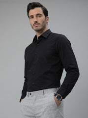 D-SHIRT - BLACK MODEL