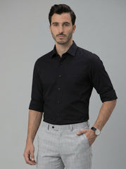 D-SHIRT - BLACK MODEL